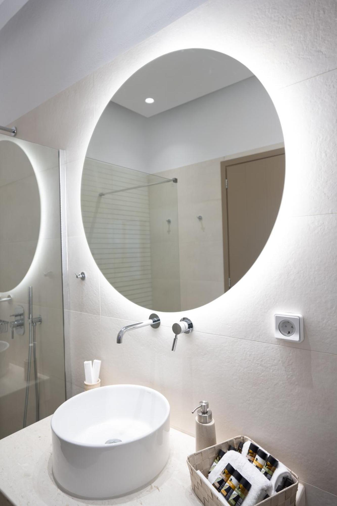 Maistros Apartments Mykonos Фтелия Экстерьер фото