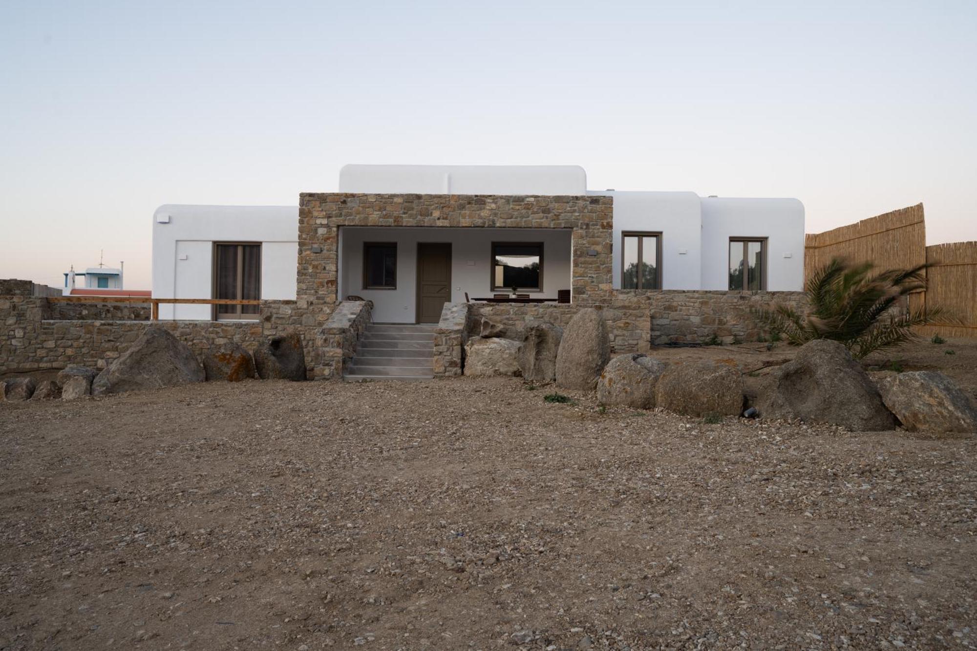 Maistros Apartments Mykonos Фтелия Экстерьер фото