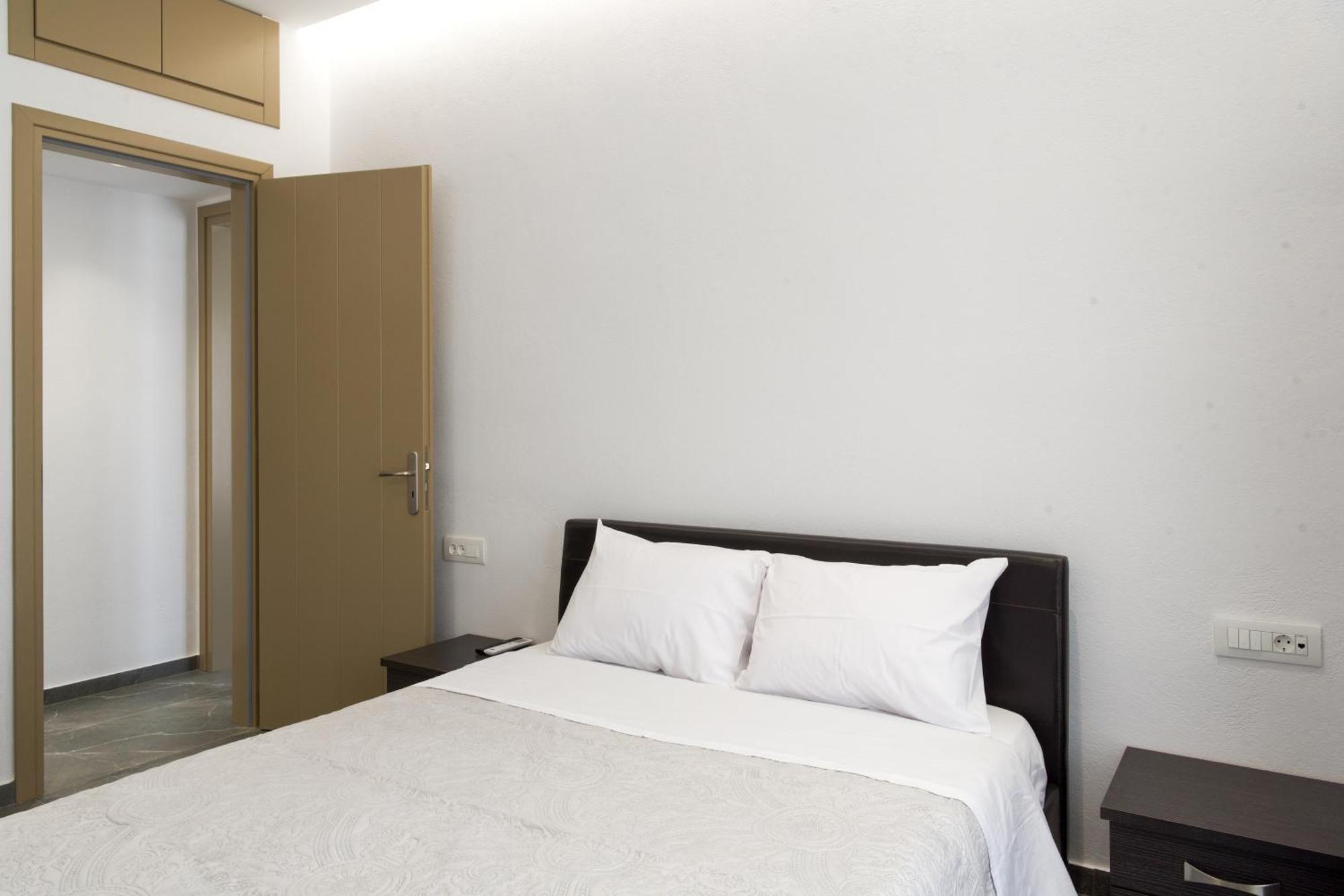 Maistros Apartments Mykonos Фтелия Экстерьер фото